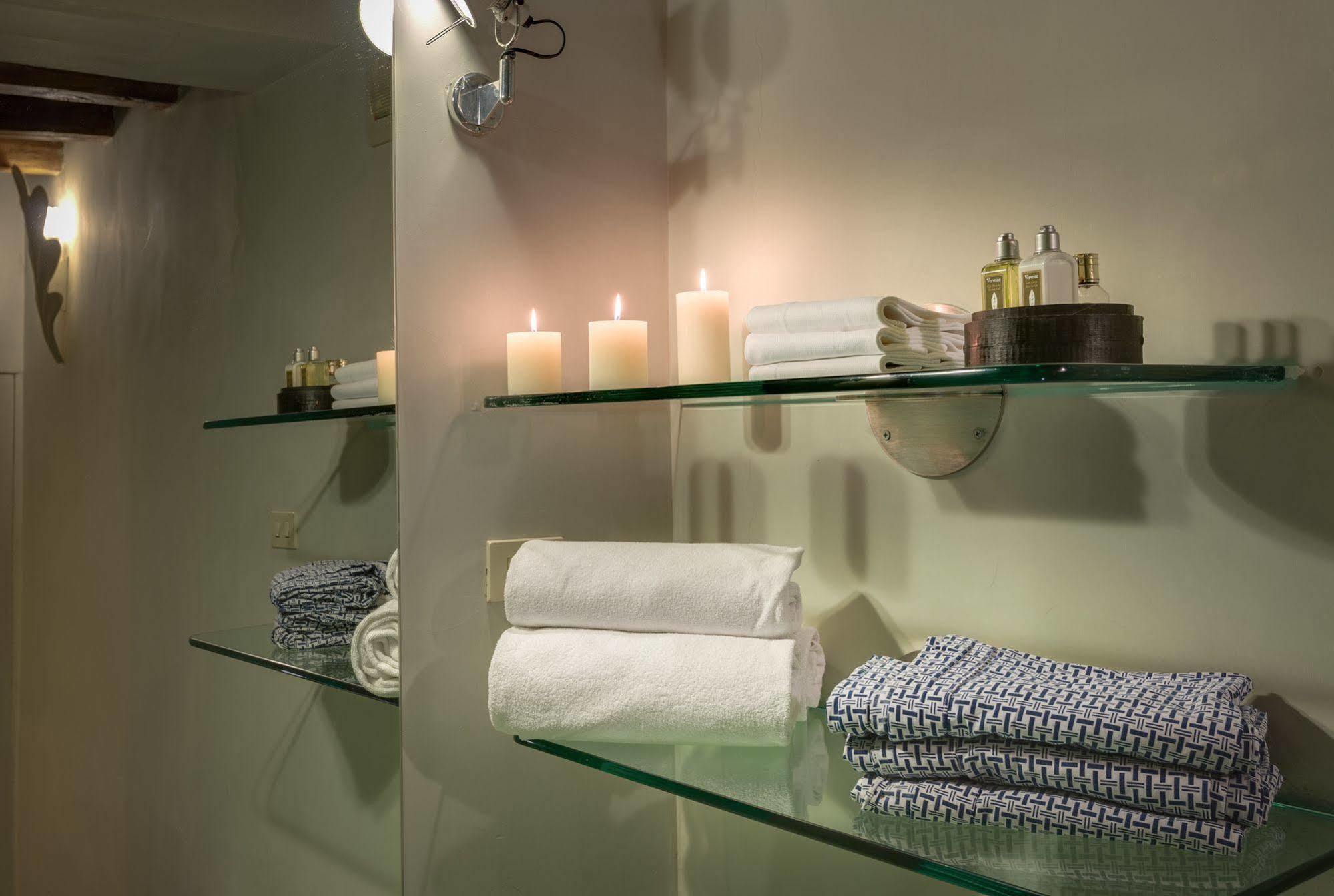 רומא Casa Heberart Guest House Sistina מראה חיצוני תמונה